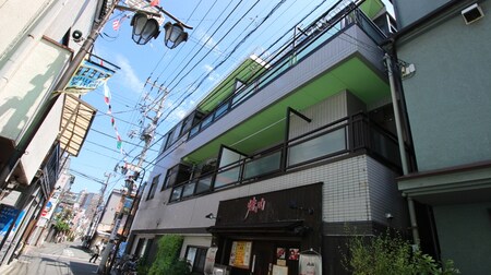 スクエアフォー１８外観写真