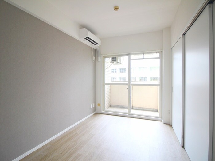 物件内観写真16　(居室)