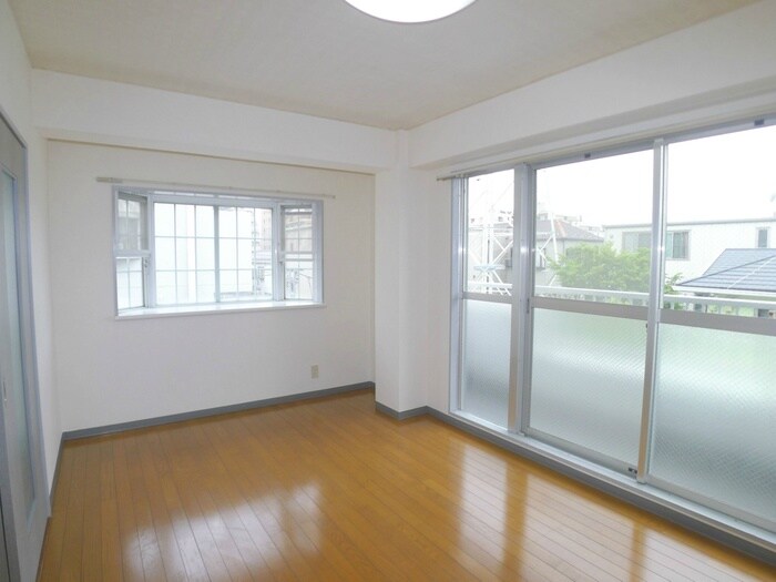 物件内観写真12　(居室)