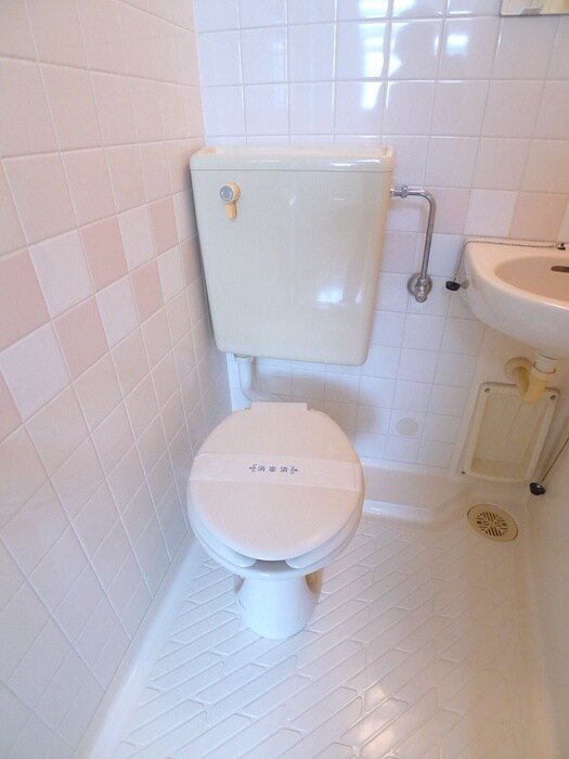 物件内観写真13　(トイレ)