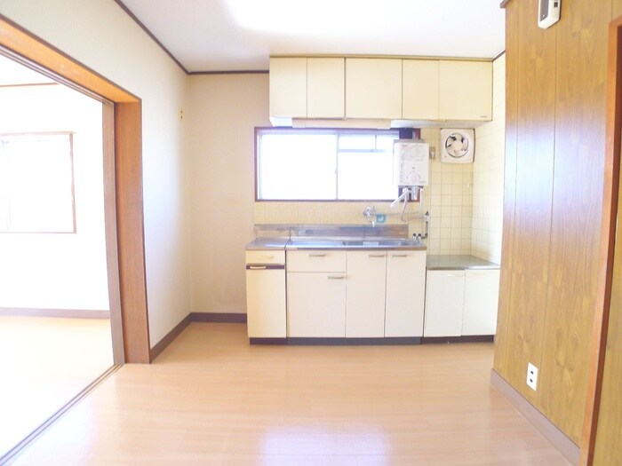 物件内観写真9　(居室)