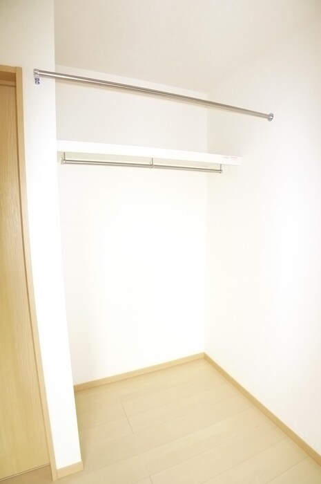 物件内観写真19　(収納)
