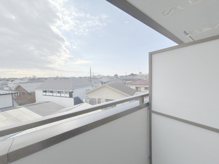 物件内観写真18　(室内からの展望)