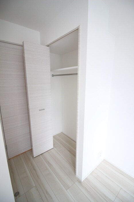 物件内観写真7　(収納)