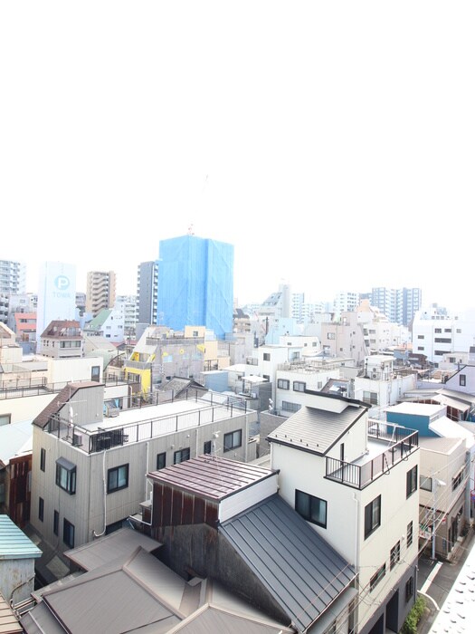 物件内観写真15　(室内からの展望)