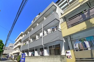 マンション・アベニュ－外観写真