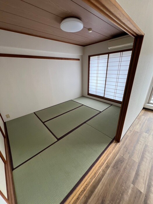 物件内観写真12　(居室)