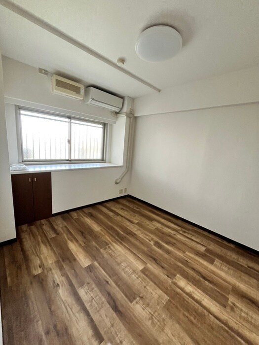 物件内観写真22　(居室)