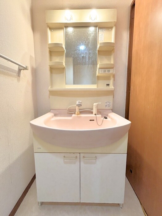 物件内観写真15　(洗面)