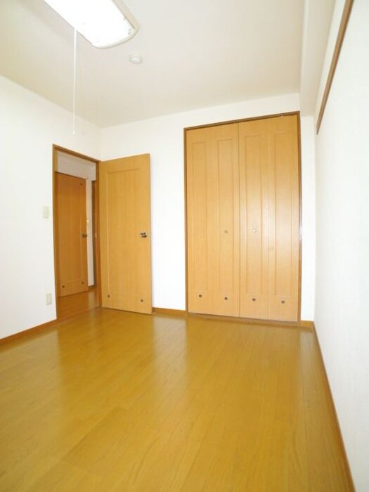 物件内観写真18　(居室)