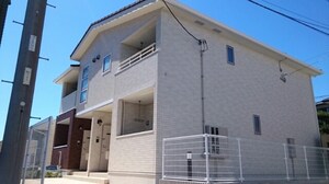 コンフォール　オカダ外観写真