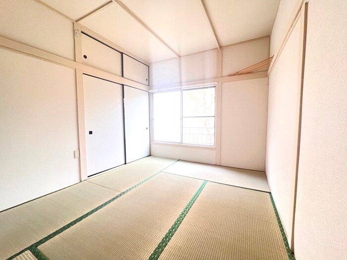 物件内観写真9　(居室)