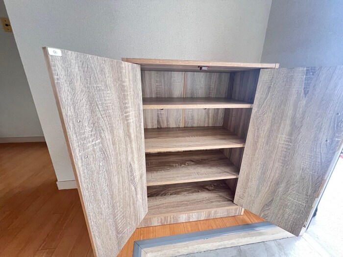 物件内観写真18　(靴箱)