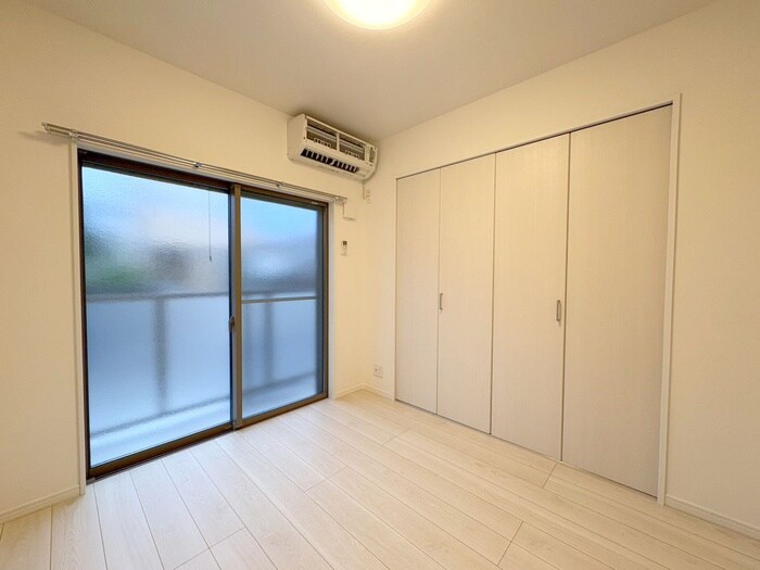 物件内観写真9　(居室)