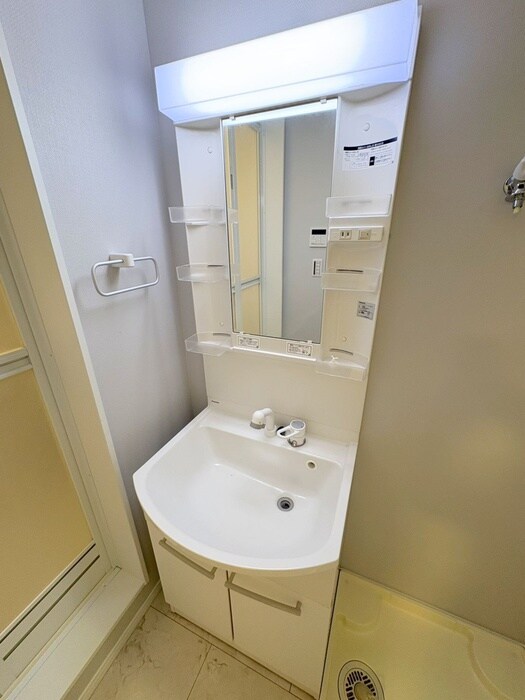 物件内観写真13　(洗面)