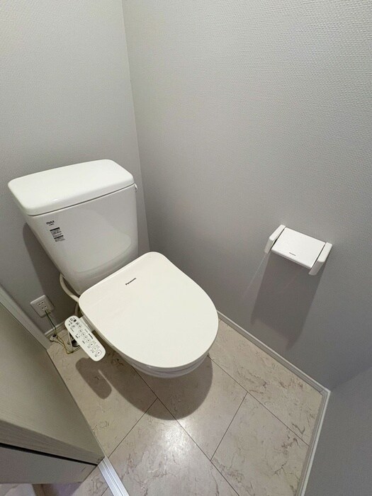 物件内観写真15　(トイレ)