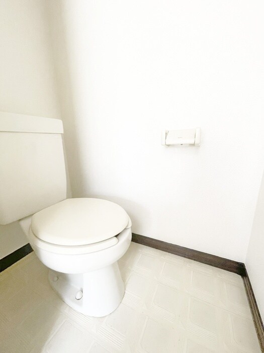 物件内観写真10　(トイレ)