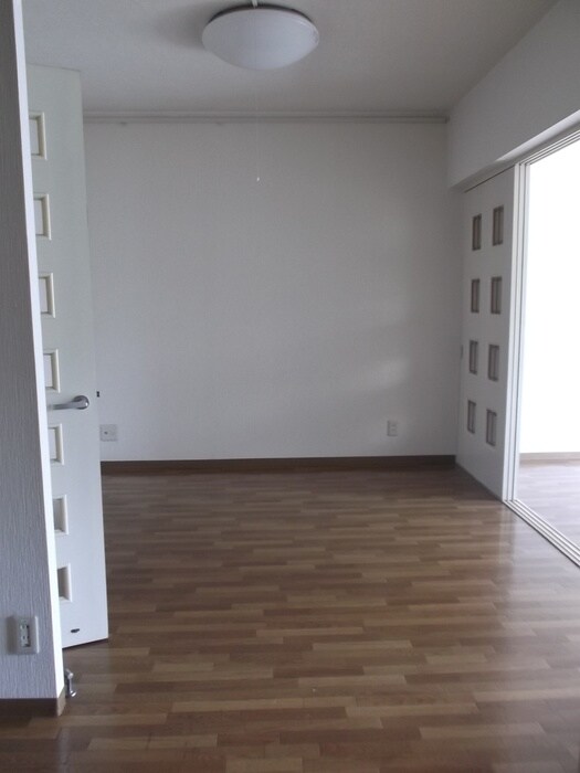 物件内観写真12　(居室)