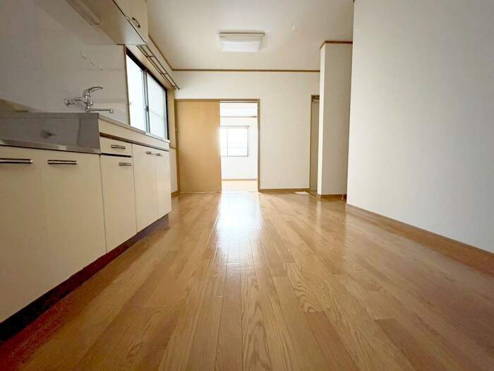 物件内観写真10　(居室)