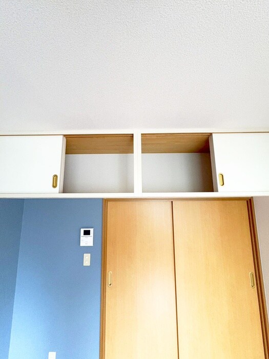 物件内観写真12　(収納)