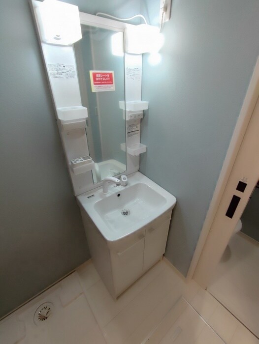 物件内観写真11　(洗面)