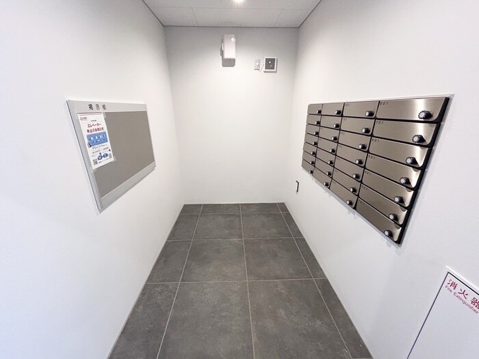 物件外観写真4　(建物設備)