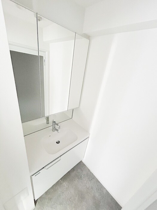 物件内観写真10　(洗面)