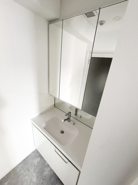 物件内観写真10　(洗面)