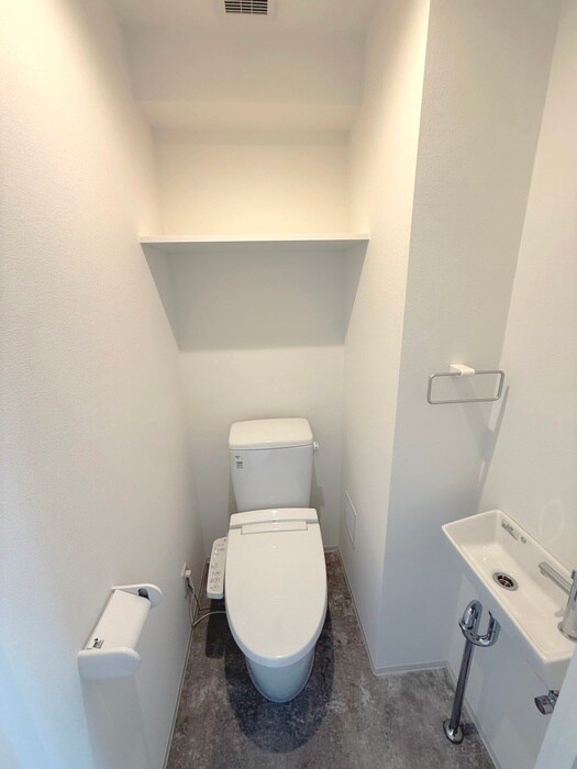 物件内観写真11　(トイレ)