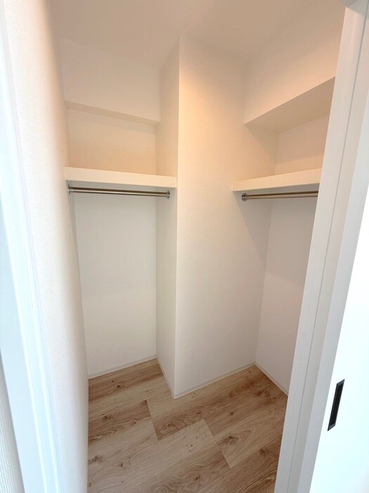 物件内観写真13　(収納)