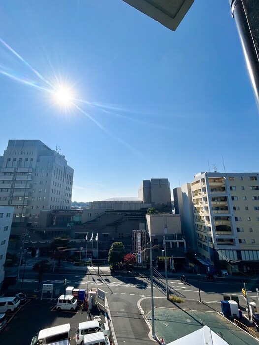 物件内観写真16　(室内からの展望)