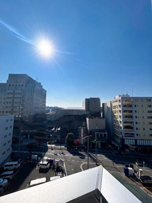 物件内観写真16　(室内からの展望)