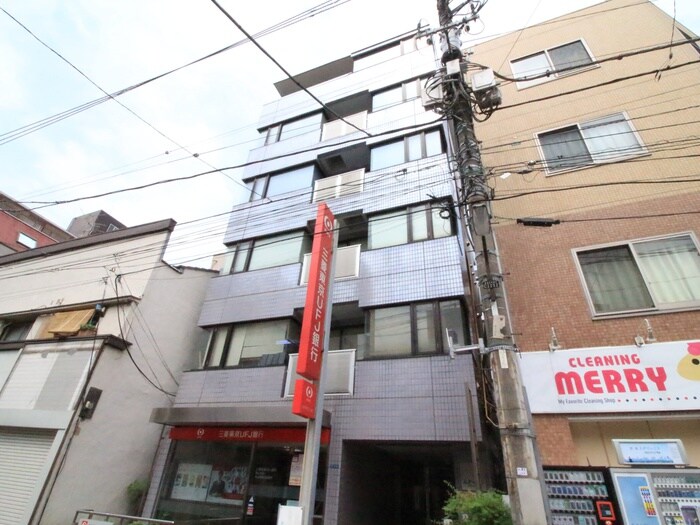 ルトゥール駒込の物件外観写真