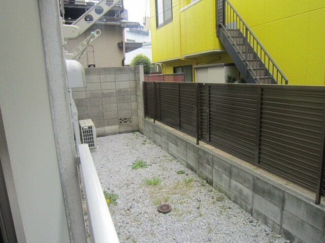 物件内観写真12　(室内からの展望)