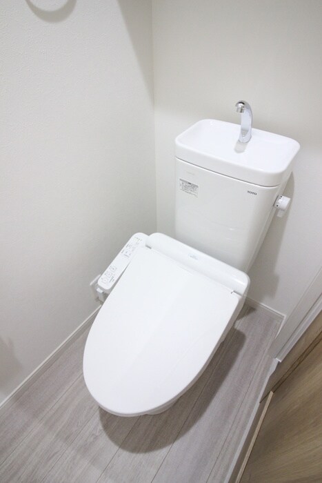 ﾊｰﾐｯﾄｸﾗﾌﾞﾊｳｽﾄｩｷﾞｬｻﾞｰ三ツ境のトイレ