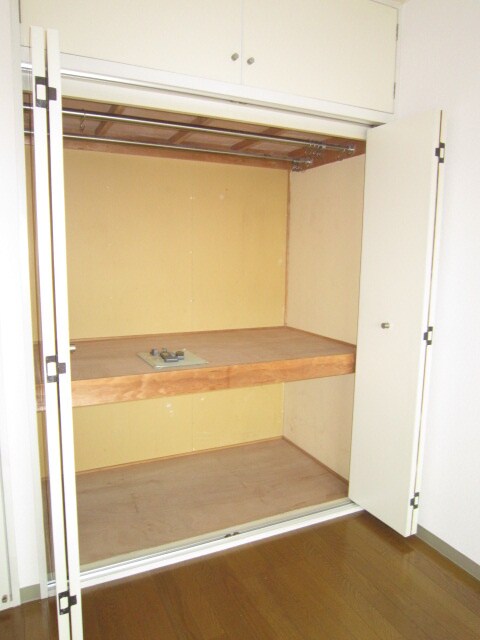 物件内観写真9　(収納)