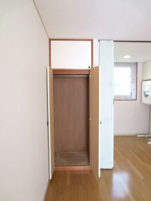 物件内観写真10　(内観写真)