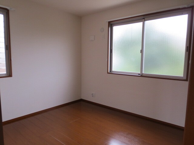 物件内観写真13　(居室)