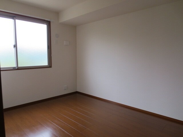 物件内観写真15　(居室)