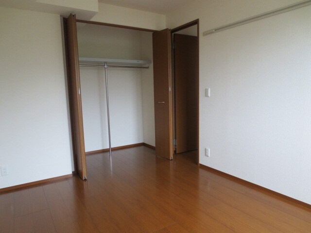 物件内観写真16　(居室)