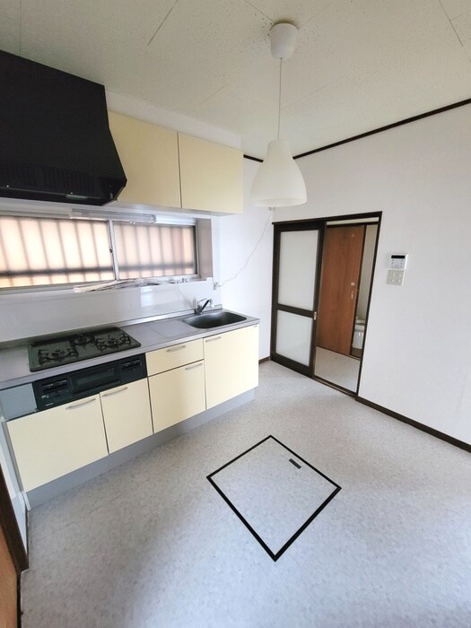 物件内観写真6　(キッチン)