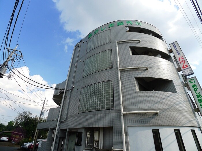 物件外観写真5　(エントランス部分)