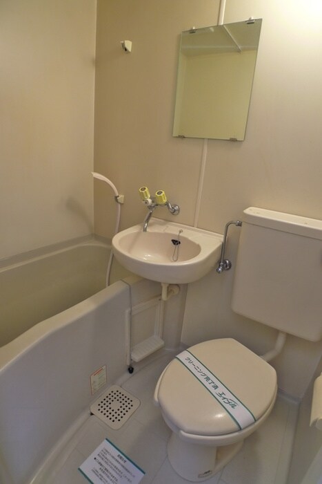 物件内観写真12　(バス／シャワールーム等)