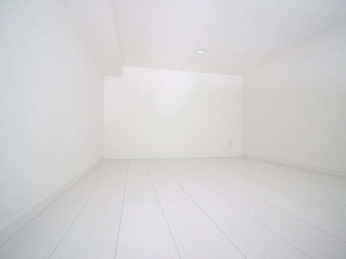 物件内観写真16　(収納)