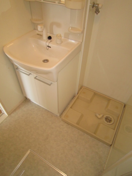 物件内観写真9　(洗面)