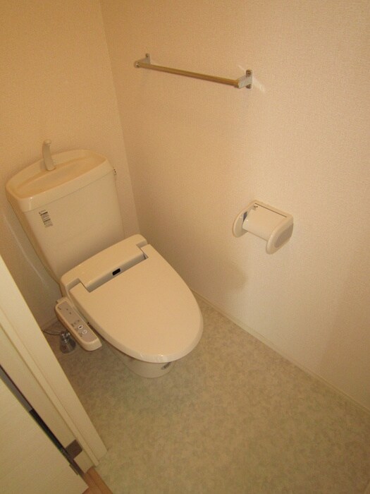 物件内観写真13　(トイレ)