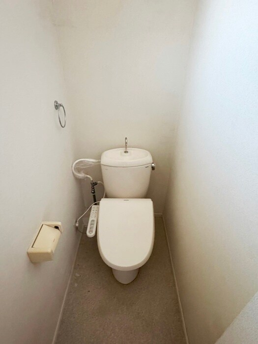 物件内観写真13　(トイレ)