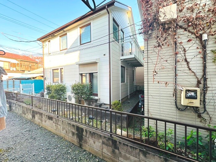 物件内観写真14　(室内からの展望)