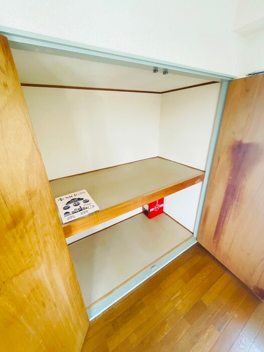 物件内観写真13　(収納)