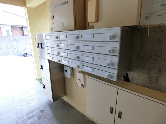 物件外観写真6　(建物設備)